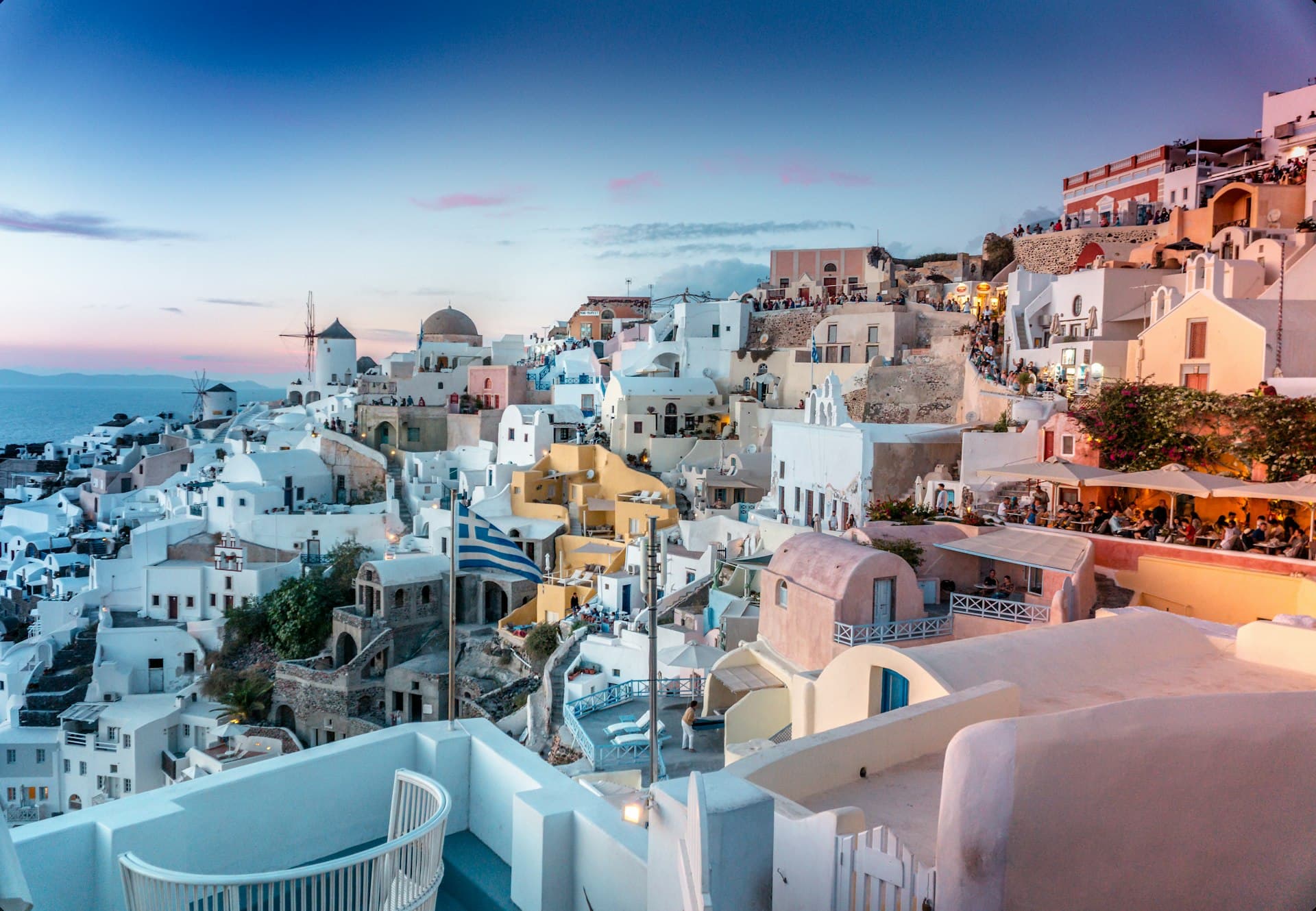Santorini bei Abendstimmung — griechische Atmosphäre